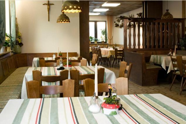 Gasthof Zur Post Höchstadt an der Aisch Zewnętrze zdjęcie